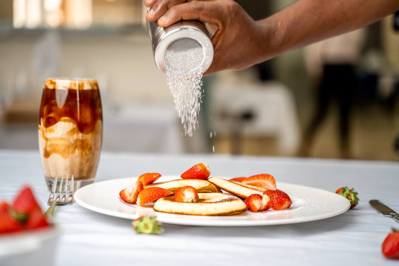 henom-slide Restaurant