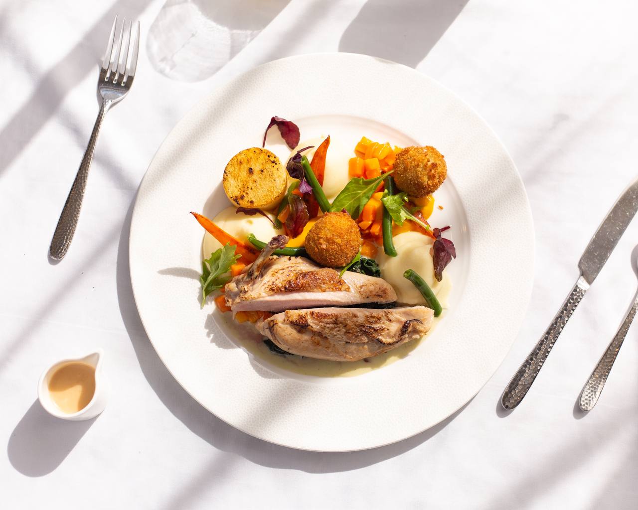 henom-slide Restaurant